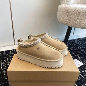 Women’s UGG Tasman slipper